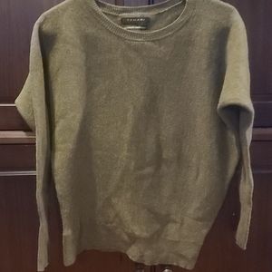 Tahari wool sweater